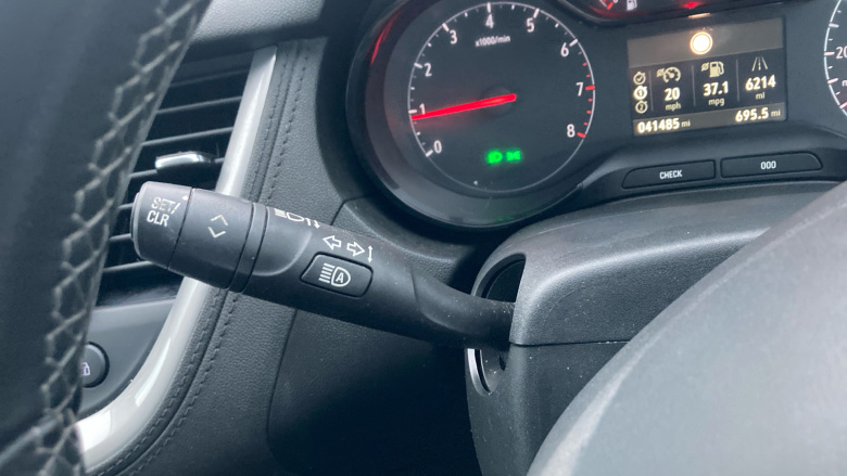 Vauxhall Grandland X 1.2 Turbo SE 5dr Petrol Hatchback